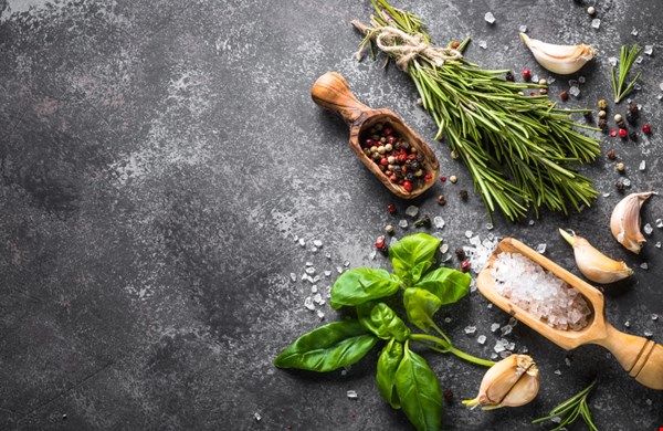 Deze kruiden mogen niet ontbreken in jouw keuken Deze kruiden mogen niet ontbreken in jouw keuken